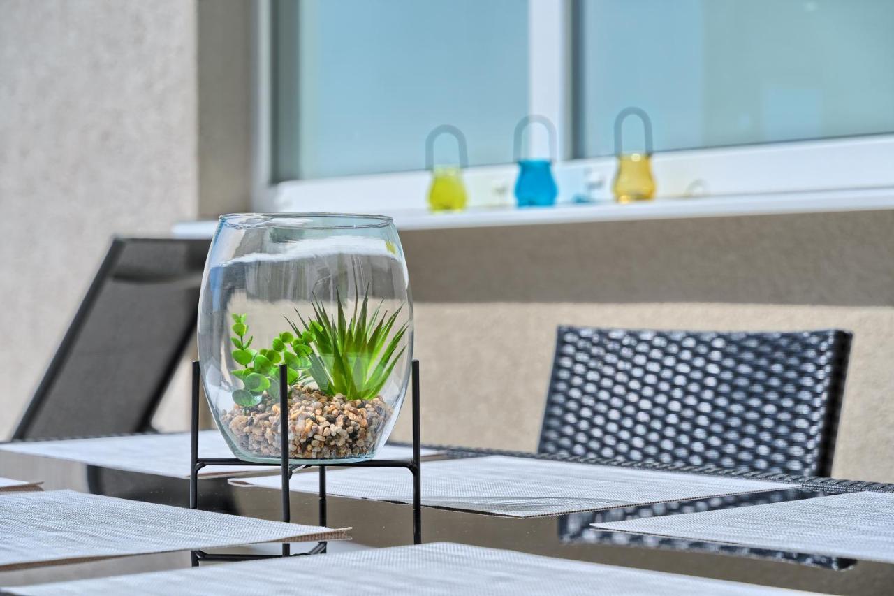 Kaštela Terrace Apartment Danny מראה חיצוני תמונה