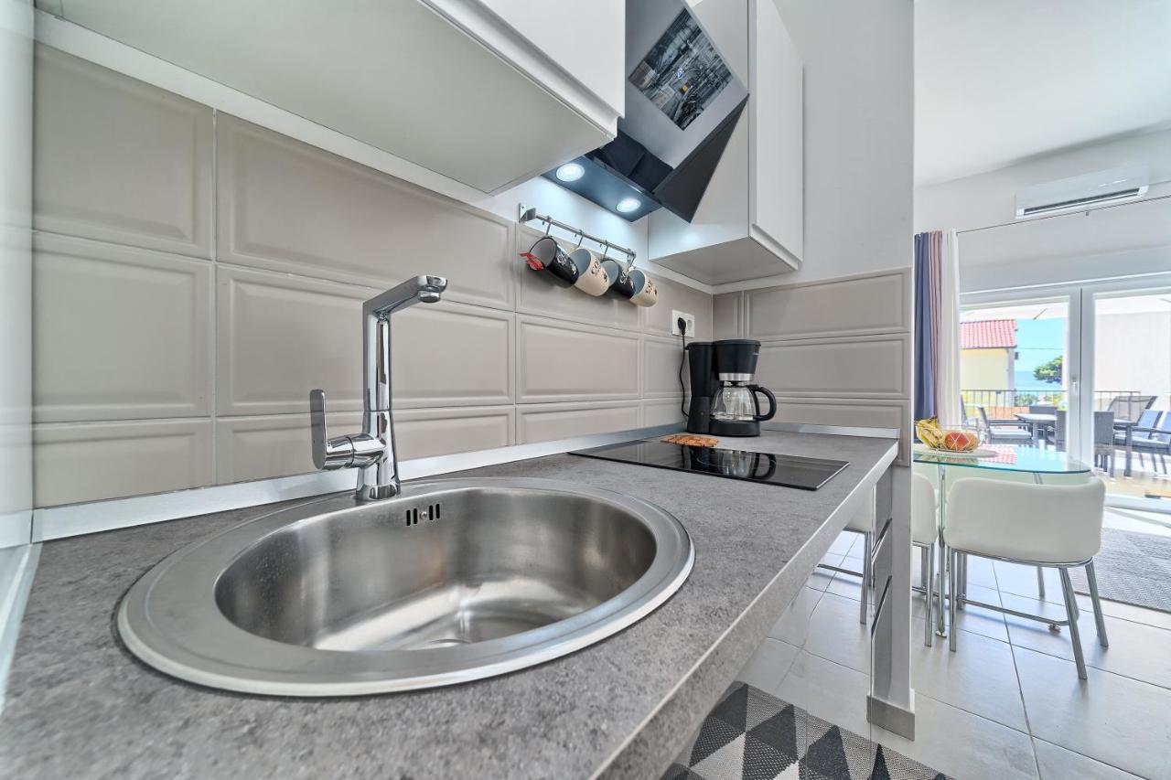 Kaštela Terrace Apartment Danny מראה חיצוני תמונה