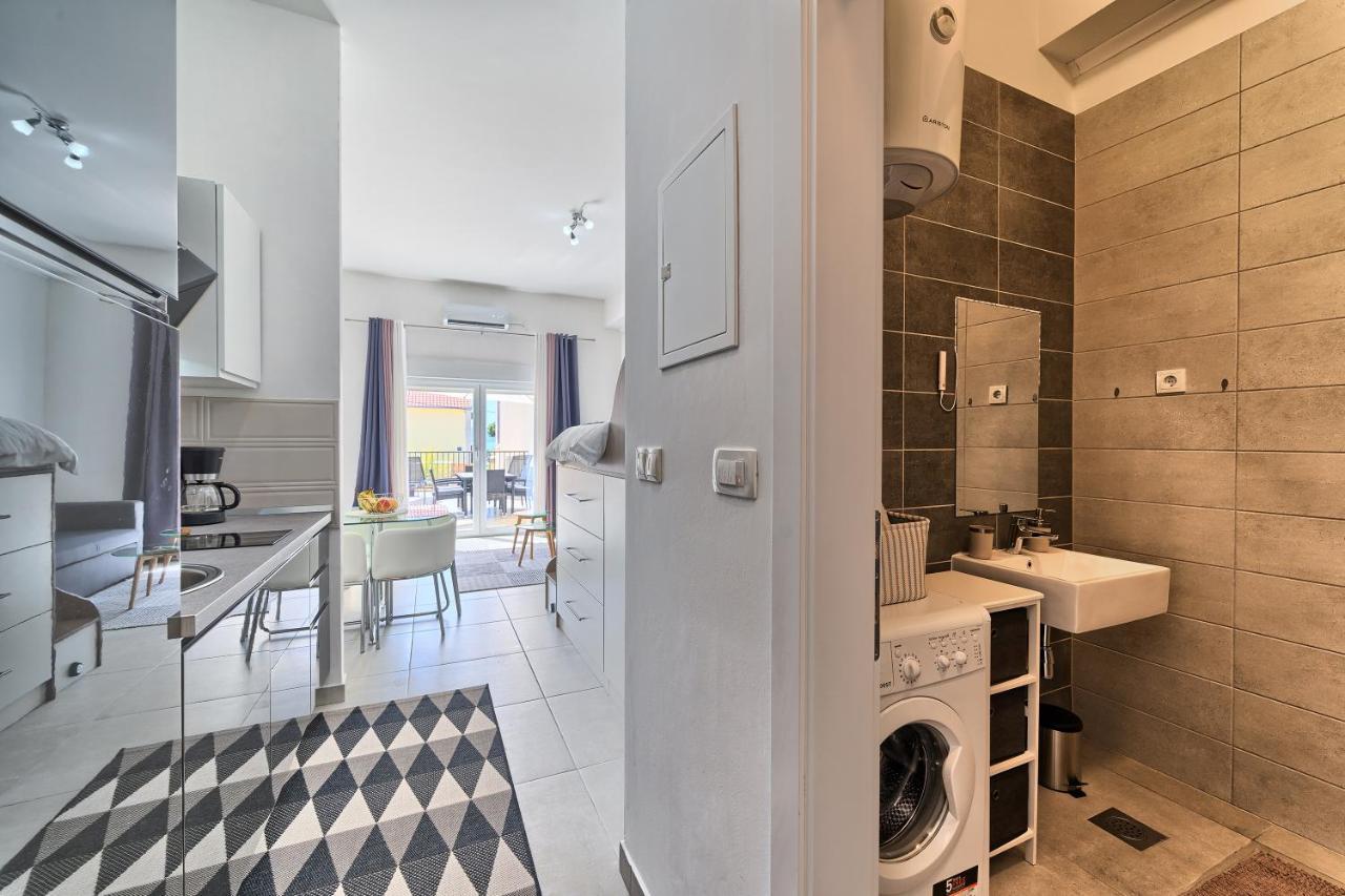 Kaštela Terrace Apartment Danny מראה חיצוני תמונה